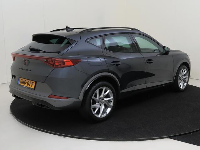 Cupra Formentor 1.4 TSI e-Hybrid Essential | Keyless | Stuurwielverwarming | 3-zone airco | Parkeersensoren achter | Draadloze telefoonlader |