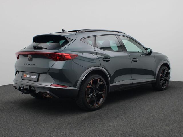 Cupra Formentor 1.4 e-Hybrid VZ Performance 245PK DSG Pano-Schuifdak, Adaptieve Cruise Controle, Achteruitrijcamera, Side Assist, Keyless, Stoel-Stuurverwarming, Memorystoel, Virtual Pedal, Trekhaak, 19" LM Velgen