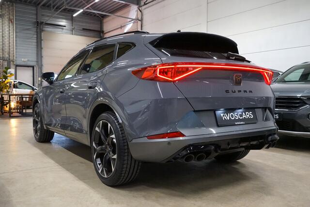Cupra Formentor 2.0 TSI VZ 4DRIVE 310PK * Trekhaak - Kuipstoelen - Beats - Graphene Grey *