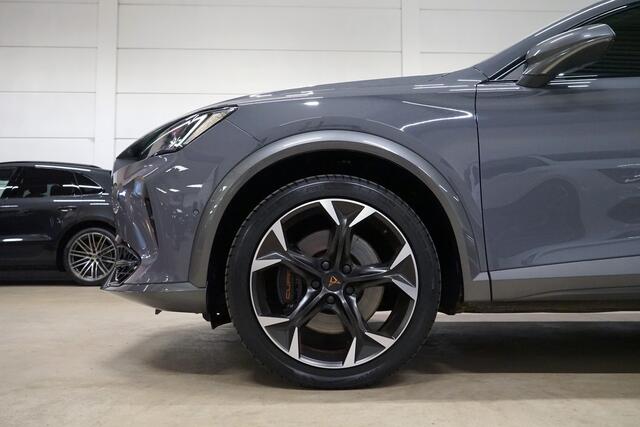 Cupra Formentor 2.0 TSI VZ 4DRIVE 310PK * Trekhaak - Kuipstoelen - Beats - Graphene Grey *