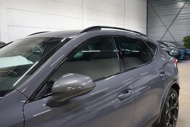 Cupra Formentor 2.0 TSI VZ 4DRIVE 310PK * Trekhaak - Kuipstoelen - Beats - Graphene Grey *