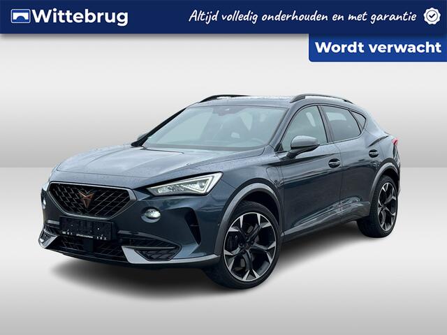 Cupra Formentor 1.4 e-Hybrid 245PK VZ Performance / Panoramadak / Stuurverwarming / Achteruitrijcamera / Digitale Cockpit / Dodehoek Sensor / Keyless Entry-Start