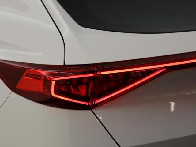 Cupra Formentor 1.4 e-Hybrid Performance | Cupra mode | 360 camera | Adaptieve demping | Keyless | Stoel- en stuurwielverwarming | 3-zone airco | Dodehoek detectie | Navigatie |