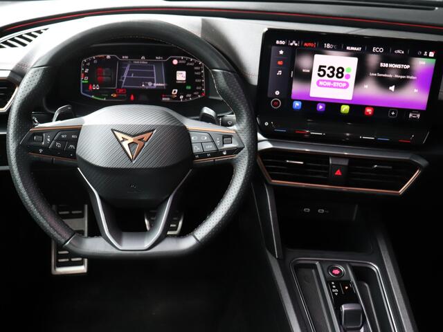 Cupra Formentor 1.4 e-Hybrid VZ 245pk | Elek. Verstelbare bestuurdersstoel | Achteruitrijcamera | Dodehoekdetectie | Adaptieve Cruise Control | Stoel- & Stuurverwarming |