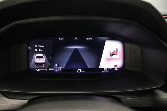Cupra Formentor Essential 1.4 TSI e-Hybrid 204pk DSG Automaat Trekhaak, Adaptive cruise control, Achteruitrijcamera, Stoelverwarming, Navigatie, LED verlichting, Stuurwiel verwarmd