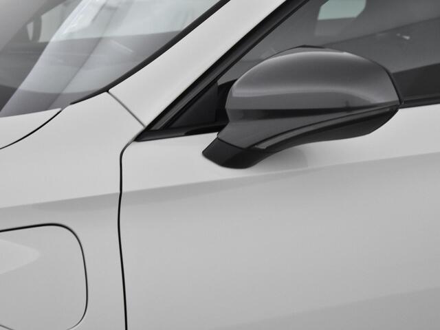 Cupra Formentor 1.4 245pk DSG e-Hybrid VZ · Camera · Panoramadak · Elek. Bestuurderstoel · ACC · Side Assist · Parkeerassistent · 19''Velgen ·
