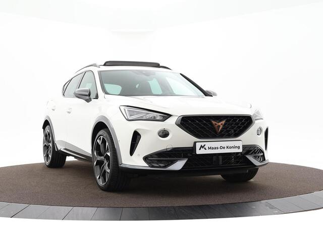 Cupra Formentor 1.4 245pk DSG e-Hybrid VZ · Camera · Panoramadak · Elek. Bestuurderstoel · ACC · Side Assist · Parkeerassistent · 19''Velgen ·