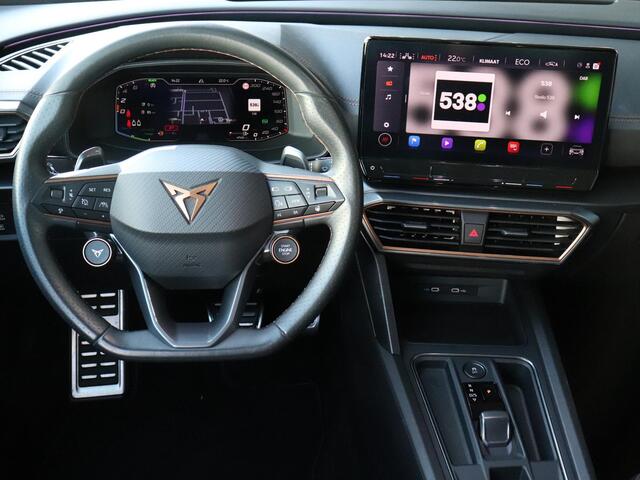 Cupra Formentor 1.4 e-Hybrid VZ 245PK | Panoramadak | 360 camera | Dodehoeksensoren | Elektrische achterklep | Stuur -& Stoelverwarming | Apple Carplay / Android Auto |