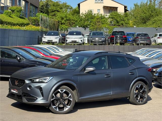 Cupra Formentor 1.4 e-Hybrid 245pk VZ Performance Pano Sfeer ACC Camera Keyless Wegkl. Trekh Adapt.Demp VOL!