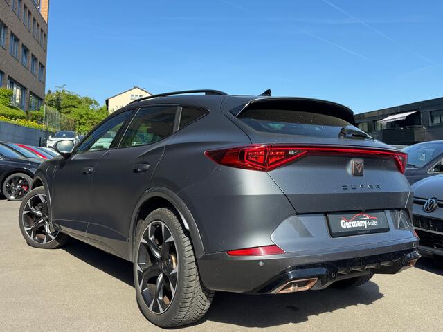 Cupra Formentor 1.4 e-Hybrid 245pk VZ Performance Pano Sfeer ACC Camera Keyless Wegkl. Trekh Adapt.Demp VOL!