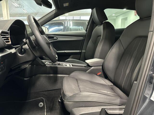 Cupra Formentor 1.4 204pk DSG e-Hybrid Business · Keyless · Camera · Elek. Achterklep · Dodehoek · Apple/Android Car Play · 19'' Inch · Garantie t/m 11-07-2028 of 100.000km