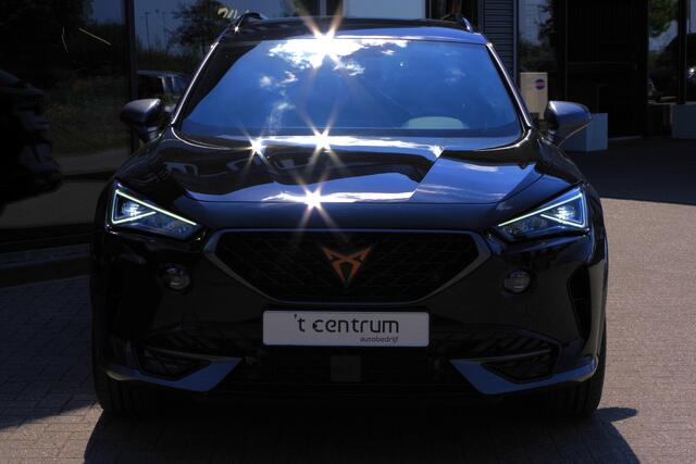 Cupra Formentor 1.4 e-Hybrid 204 PK Essential PHEV, Lederen Kuipstoelen, Memory, LED, Groot-Navigatie