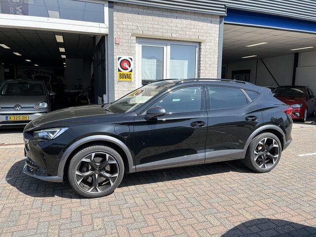 Cupra Formentor 1.4 e-Hybrid VZ Performance / AUTOMAAT/ CAMERA/ PARK. SENSOREN/ 245 PK/ DCC/ MATRIX/ MEMORY SEATS/ DODE HOEK/ KEYLESS/ BLUETOOTH/ STOEL-STUURVERWARM./ ADAPT. CRUISE/ NAVI/ CLIMA/ DAB/ 19" LMV