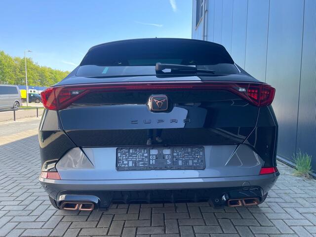 Cupra Formentor 1.4 e-Hybrid 245 pk VZ Copper Edition achteruitrijcamera,digitale klokken 2022 km 58.147