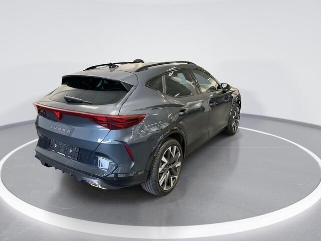 Cupra Formentor 1.5 Tsi 272pk e-Hybrid VZ Performance · Camera · Keyless · Elek. Bestuurderstoel · Apple/Android Car Play · Elk. Trekhaak · 19'' Inch · Garantie t/m 23-01-2028 of 100.000km