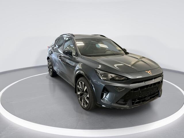 Cupra Formentor 1.5 Tsi 272pk e-Hybrid VZ Performance · Camera · Keyless · Elek. Bestuurderstoel · Apple/Android Car Play · Elk. Trekhaak · 19'' Inch · Garantie t/m 23-01-2028 of 100.000km