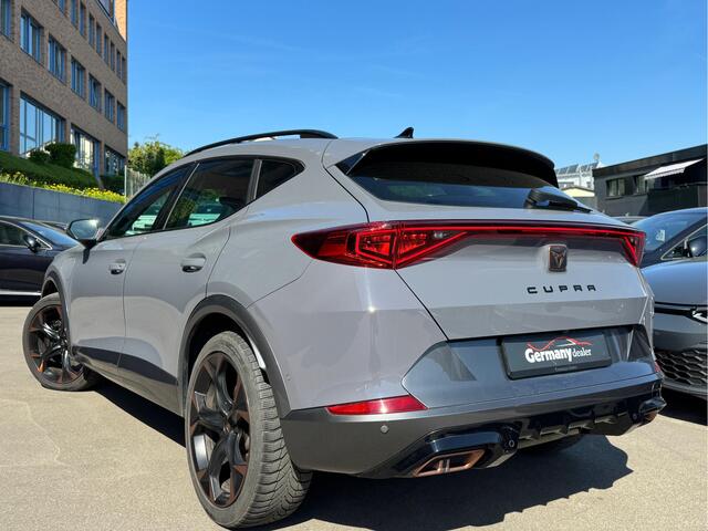 Cupra Formentor 1.4 e-Hybrid VZ Performance 245pk Pano Adapt-Cruise Sfeerverlichting Side-Assist Adapt. Demping