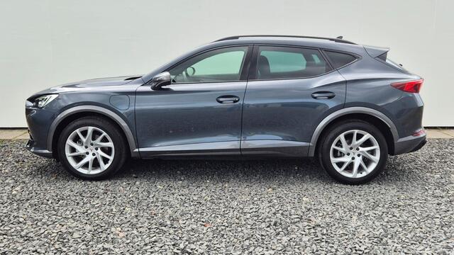 Cupra Formentor 1.4 e-Hybrid Panorama schuifkanteldak - ACC - Camera achter