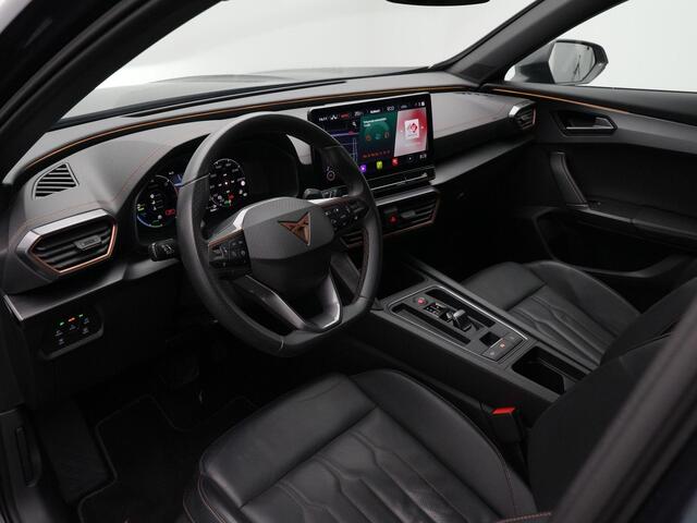 Cupra Formentor 1.4 e-Hybrid 204 pk DSG Business | Panoramadak | Leder | Geheugenstoel | Navigatie 12 inch | Adaptief onderstel | Stuur-/stoelverwarming