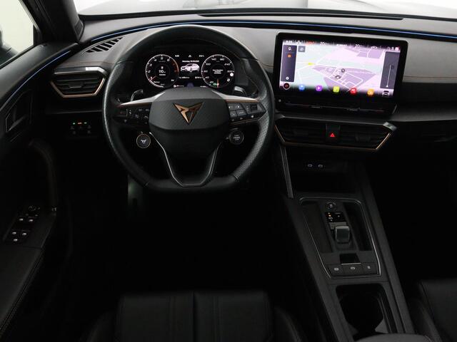 Cupra Formentor 2.0 TSI VZ | 310pk | Panoramadak | Leder | Trekhaak | Stoel & stuurverwarming | Carplay | Adaptive cruise | Camera | Keyless | Full LED | Sportstoelen