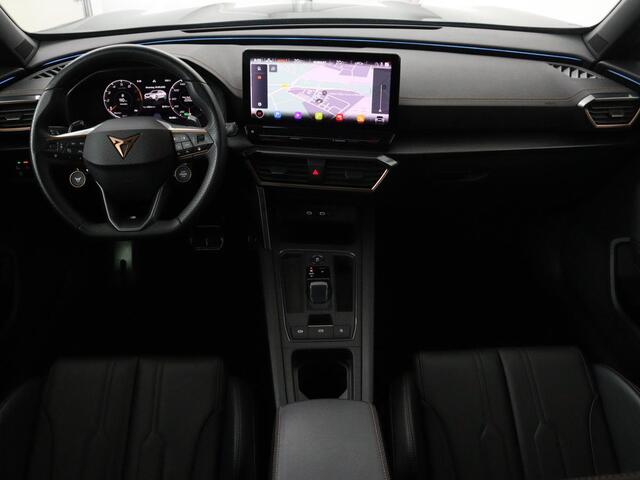 Cupra Formentor 2.0 TSI VZ | 310pk | Panoramadak | Leder | Trekhaak | Stoel & stuurverwarming | Carplay | Adaptive cruise | Camera | Keyless | Full LED | Sportstoelen