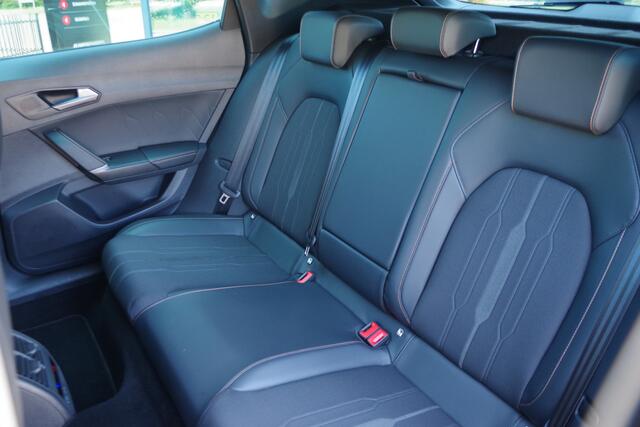 Cupra Formentor 1.4 e-Hybrid 245 PK VZ Performance PHEV, Groot-Navigatie, Adap. Cruise Control, Camera.