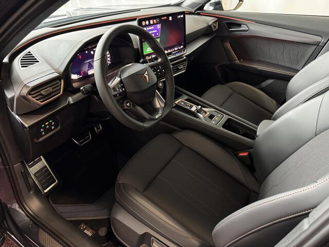 Cupra Formentor ?NW MODEL? 1.5 eTSI 150 MHEV CAMERA STOEL/STUUR ELEK.KLEP VERW. LED LEER CARPLAY ZWARTE.HEMEL 08/2024
