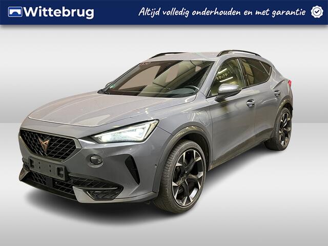 Cupra Formentor 1.4 e-Hybrid VZ Performance / AUTOMAAT/ KEYLESS/ PARK. SENSOREN + CAMERA/ NAVI/ CARKIT/ DIGITAL DASH/ CLIMA 3-ZONE/ RIJ-MODI
