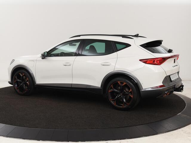 Cupra Formentor 1.4 e-Hybrid VZ | 245pk | Stoel & stuurverwarming | Trekhaak | 360 camera | Carplay | Adaptive cruise | Navigatie | Sfeerverlichting | Full LED | Keyless | PHEV