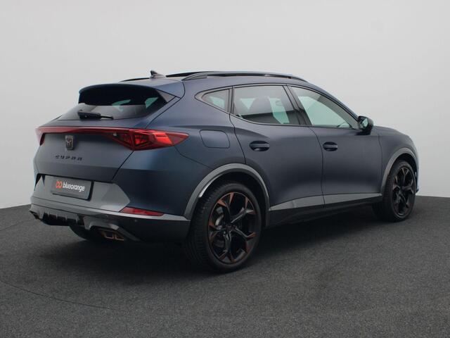 Cupra Formentor 1.4 e-Hybrid VZ Copper Edition 245PK DSG Pano-Schuifdak, Achteruitrijcamera, Alarm, Adaptieve Cruise Controle, Keyless, Side Assist, Volleder, Trekhaak, 19" LM Velgen
