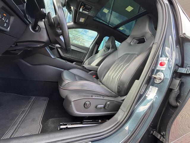 Cupra Formentor 1.4 e-Hybrid VZ Black Edition / Panorama dak / 19 Inch / Zwart Leer / 360 Camera / Memory Seat / 245PK