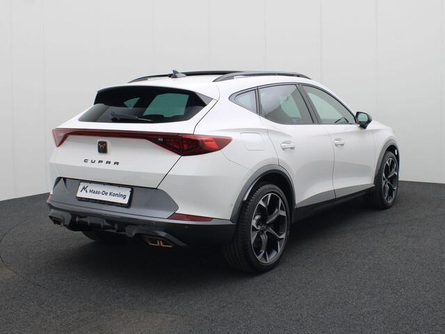 Cupra Formentor 1.4 e-Hybrid 245pk DSG VZ Performance · Panoramadak · Trekhaak · Navigatie ·