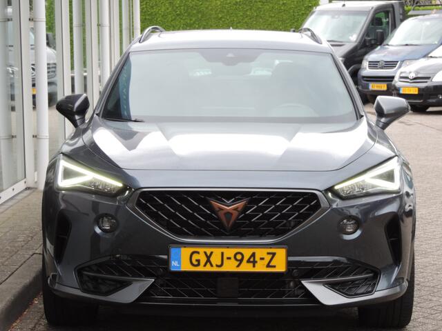 Cupra Formentor 1.4 e-Hybrid VZ Performance - Pano | Carplay | Memory | Matrix LED | Camera | Stoel/stuurverw.