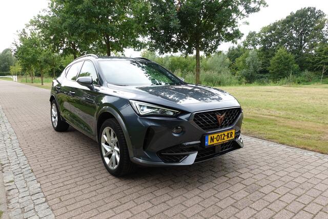 Cupra Formentor 1.5 TSI | LED | Camera | Stoelverwarming | Stuurwielverwarming | CarPlay |