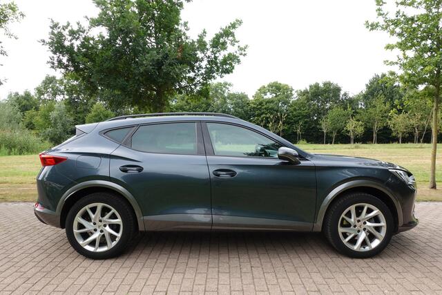 Cupra Formentor 1.5 TSI | LED | Camera | Stoelverwarming | Stuurwielverwarming | CarPlay |
