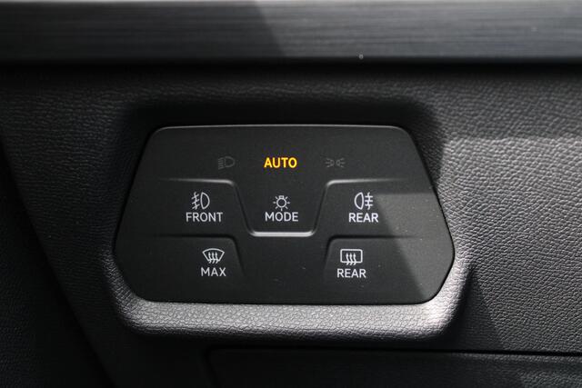 Cupra Formentor 1.4 e-Hybrid VZ Performance - ACC - Kuipstoelen - Navi - Winterpakket - Camera - Matrix LED - Rijklaar