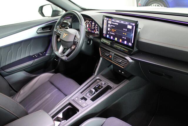 Cupra Formentor 1.4 e-Hybrid Performance 245pk / Stoel + Stuur verwarming / Camera / Keyless / Elektr. klep / Navi /