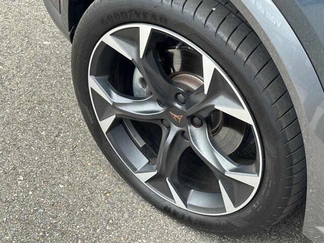 Cupra Formentor 1.5 TSI 150pk DSG | Adapt. Cruise | Carplay | Camera | Dode hoek | Rijklaar incl. garantie