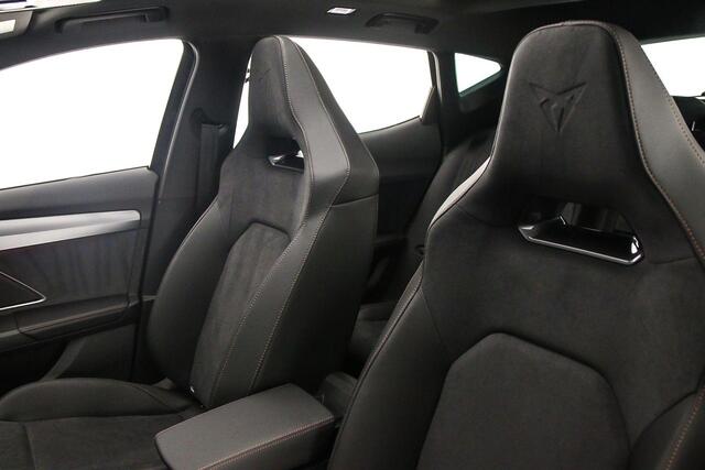 Cupra Formentor VZ Performance 1.5 TSI e-Hybrid 272pk DSG Automaat Trekhaak, Panoramadak, 360 camera, Achteruitrijcamera, Adaptive cruise control, Elektrische achterklep