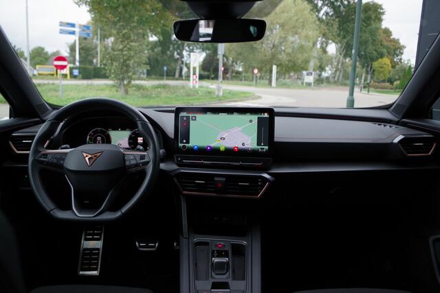 Cupra Formentor 1.4 e-Hybrid VZ Performance 245 PK PHEV, Panoramadak, 360 Camera, Winterpakket