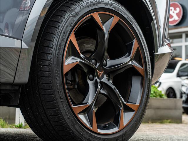 Cupra Formentor 1.4 e-Hybrid VZ Performance SCHAALSTOELEN CAMERA 19 INCH BLACK OPTIC STOELVERW NARDO GREY