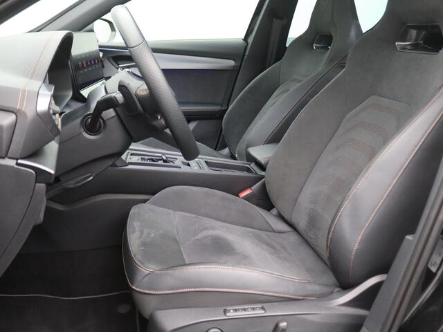 Cupra Formentor 1.4 e-Hybrid VZ Tribe Edition 245PK DSG Panoramadak, Elektrische memory stoel, Trekhaak, Beatsaudio, Stoel-stuurverwarming, Full LED, Adaptieve Cruise Control, 360gr. Camera, Side Assist, Keyless, 19" LM Velgen