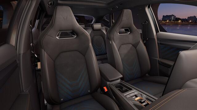 Cupra Formentor 1.5 TSI e-Hybrid 204 6DSG Business | Achteruitrijcamera | Digitaal instrumentenpaneel (Virtual Cockpit) | Draadloze Apple CarPlay(TM), Android Auto(TM)