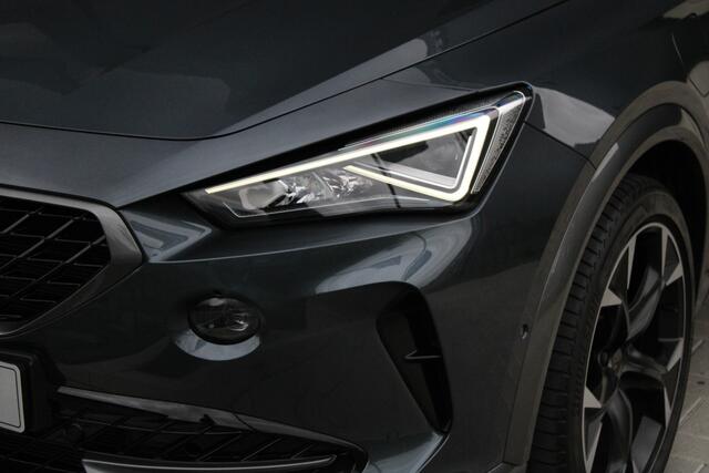Cupra Formentor 1.4 e-Hybrid VZ Performance - ACC - Blind Spot - Navi - Camera - 19" LM velgen - Rijklaar