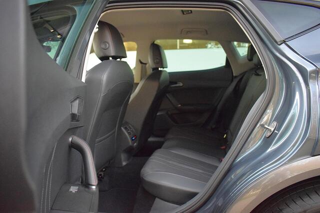 Cupra Formentor 1.4 TSI e-Hybrid Essential met Carplay/Cam/Nav/Led