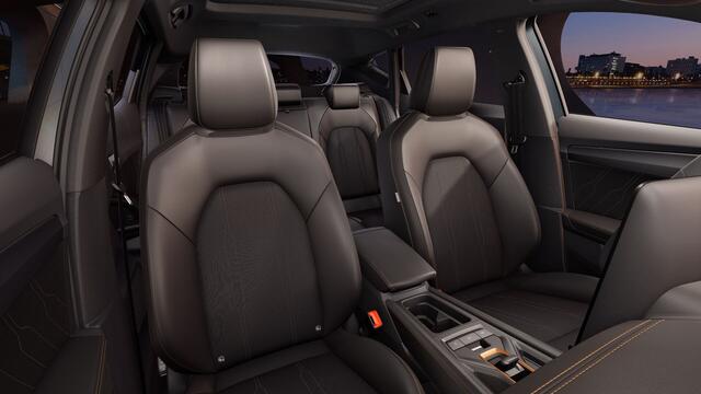 Cupra Formentor 1.5 TSI e-Hybrid 204 6DSG Business | Achteruitrijcamera | Digitaal instrumentenpaneel (Virtual Cockpit) | Draadloze Apple CarPlay(TM), Android Auto(TM)