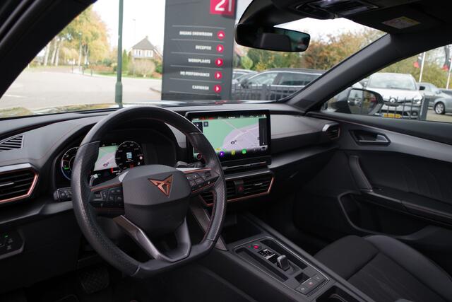 Cupra Formentor 1.4 e-Hybrid 204 PK Adrenaline, Panoramadak, Trekhaak, Winterpakket, Adap. Cruise Control