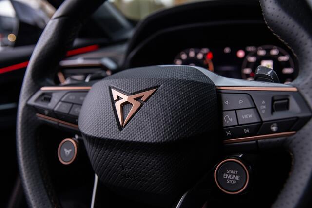 Cupra Formentor 1.5 eTSI Business Edition Plus , Adap. cruise, Sfeerverlichting, Groot Scherm,