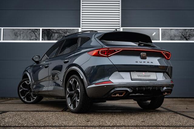 Cupra Formentor 1.4 e-Hybrid VZ Performance | 360° Camera | Pano Dak | Leder interieur | Stoel/Stuur verw. | ACC | Trekhaak