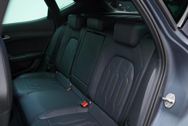 Cupra Formentor 1.4 e-Hybrid VZ Copper Edition |Pano|360 Camera|Memory|